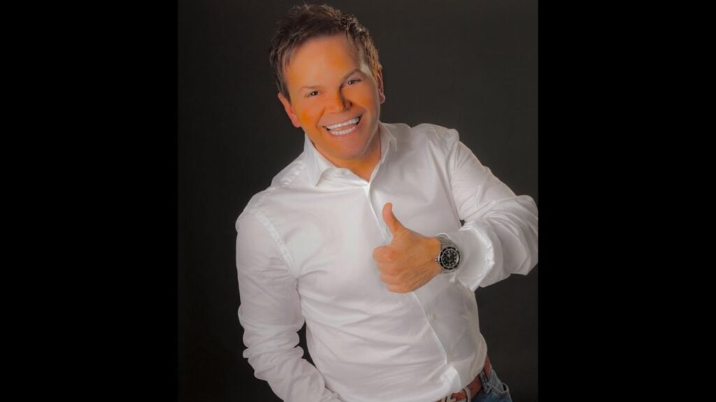 Igli Schröder: Ein vielseitiger Künstler mit einer Vision Igli Schröder