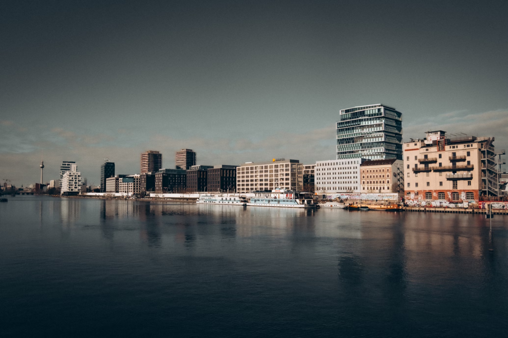 Welche Nachhaltigkeits-Attribute bringen 2025 Buchungen?