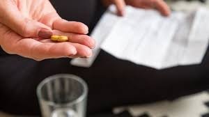 Wenn Promis über Medikamenten-Nebenwirkungen sprechen: Was hilft – und was Sie besser prüfen sollten