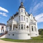 Friedhelm Loh Villa: Ein Blick hinter die Mauern eines bemerkenswerten Lebenswerks Friedhelm Loh Villa