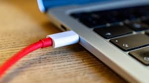 So behebst du die Probleme mit der Batterie-Entladung bei deinem Mac