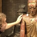 Die Reise antiker Buddha-Statuen zu dir nach Hause